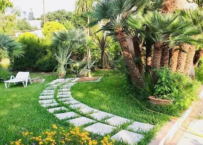 Villa Casa Rossella - Casa Con Giardino By Italianhost