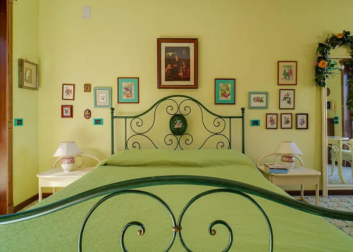 Villa Casa Rossella - Casa Con Giardino By Italianhost