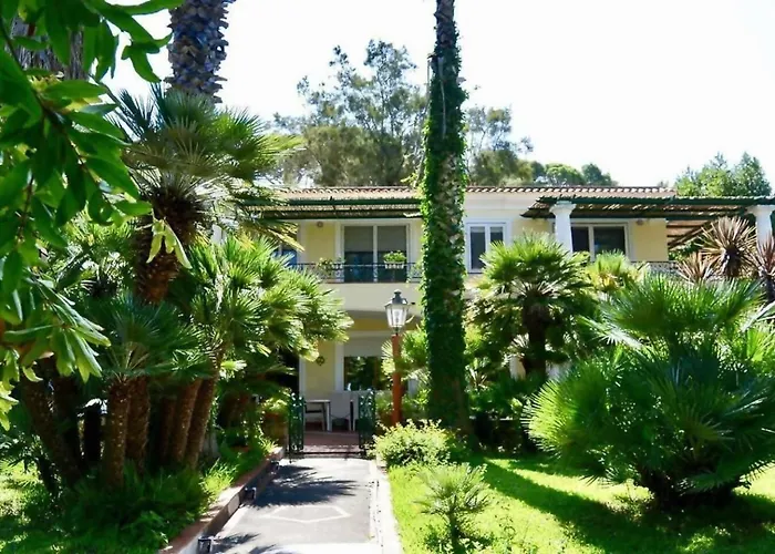 Casa Rossella - Casa Con Giardino By Italianhost *