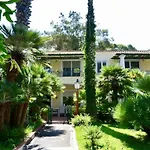 Casa Rossella - Casa Con Giardino By Italianhost *